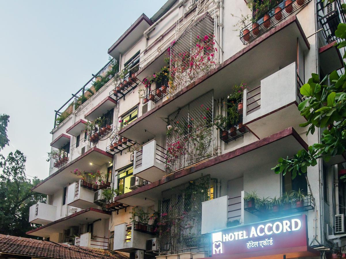 Accord Hotel Мумбай Екстериор снимка